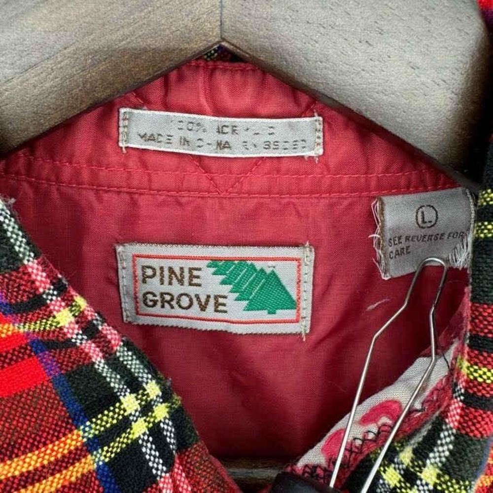 VTG Pine Grove Red Plaid Lumberjack Button Up Flannel Shirt Mens L Quilt Lined - Picture 9 of 9
